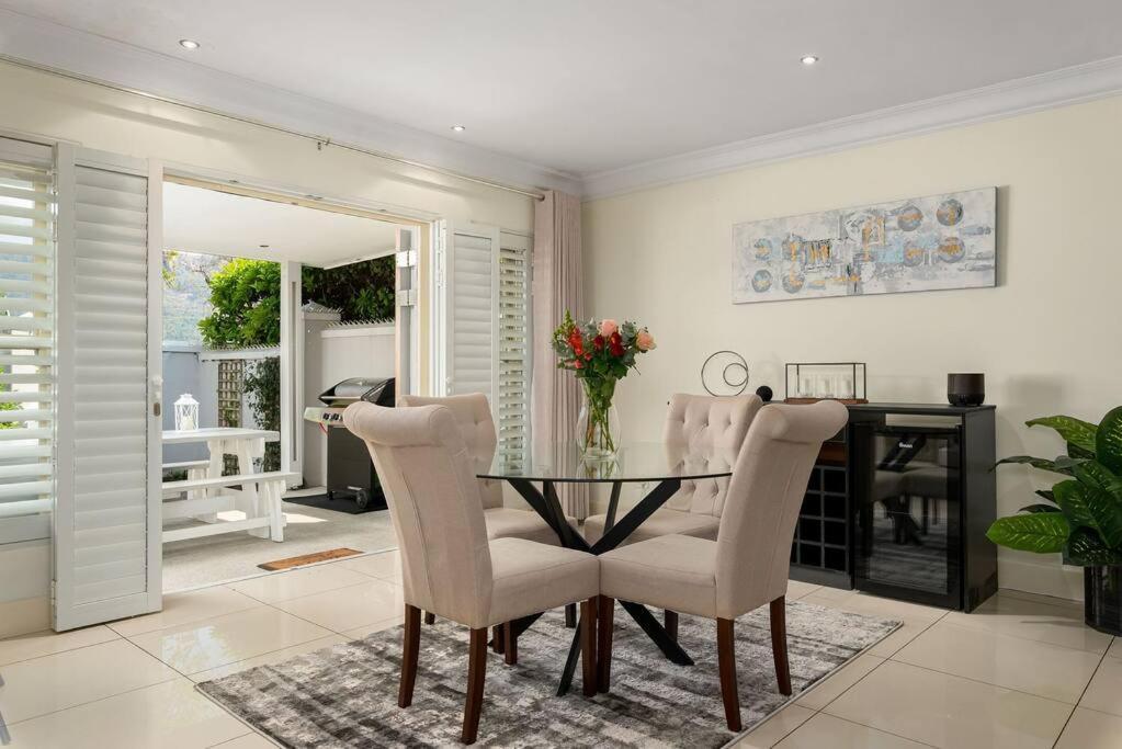 The Tram Home Stay Franschhoek Exterior photo